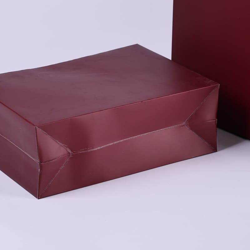 Bottom structure of a seamless paper bag