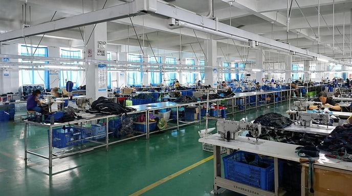 Advanced sewing technology with 100 professional sewing machines