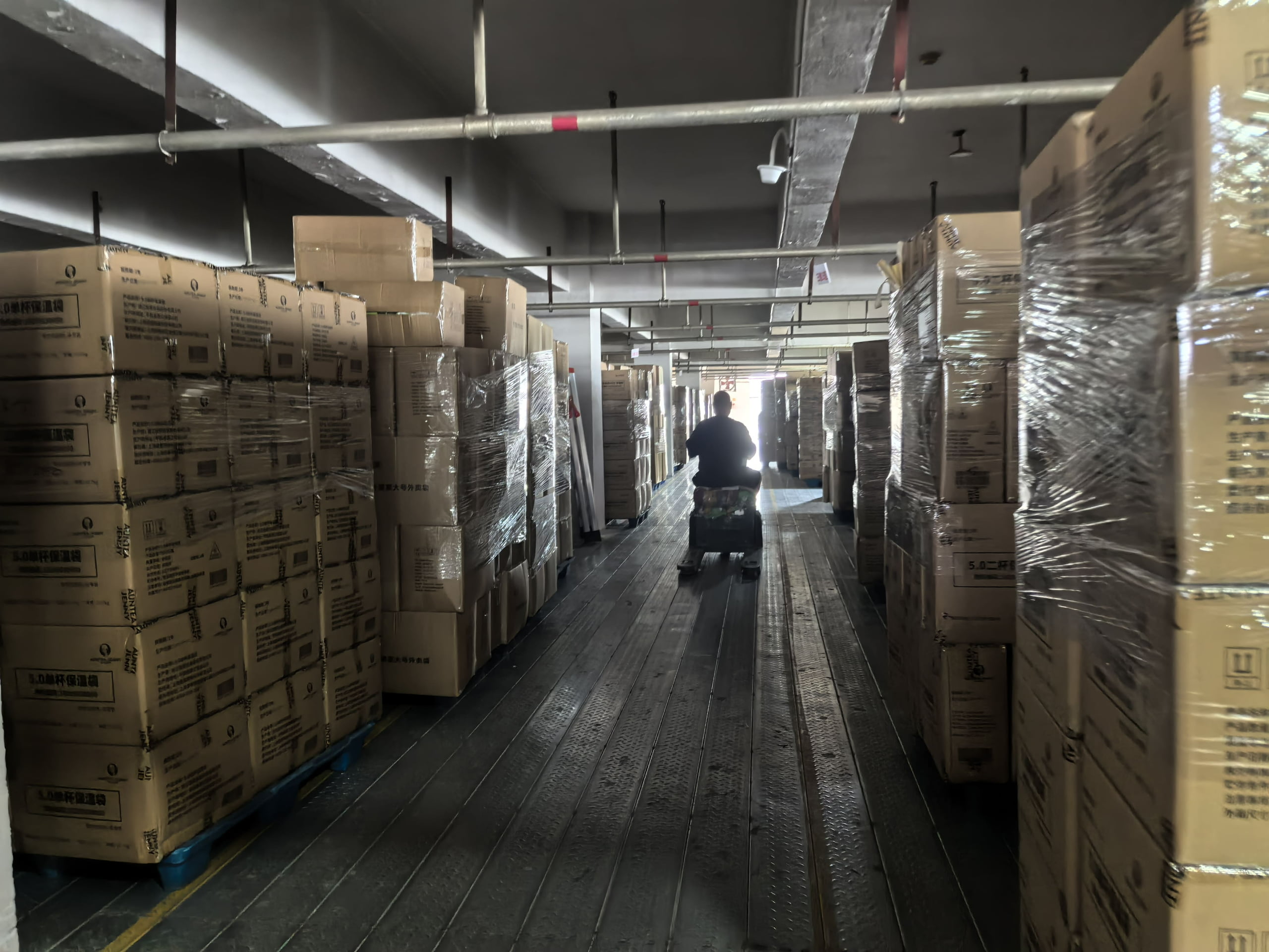 仓储区 - Shelving system